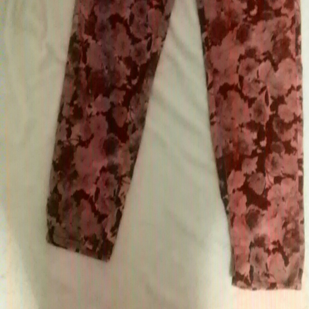 Pants - Picture 3 of 4